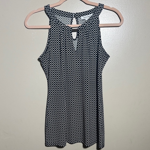 White House Black Market Tops - White House Black Market WHBM XS Minimalist Sleek Sleeveless‎ Career Top